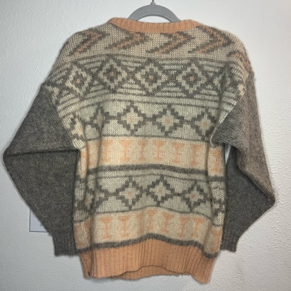 Vintage Alafoss Icewool Icelandic Wool Sweater Small Peach Gray Nordic Fair Isle - Picture 3 of 6
